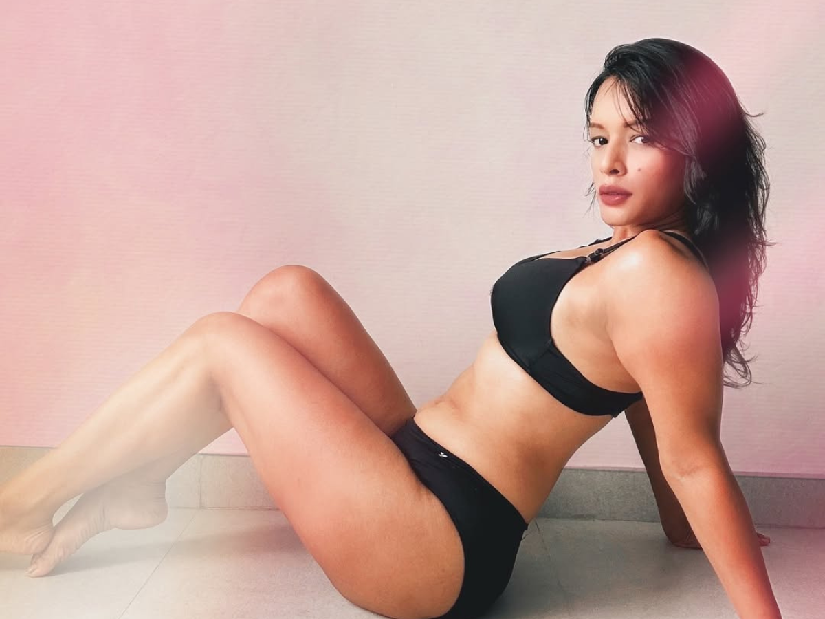 Gandi Baat - Photo Gallery