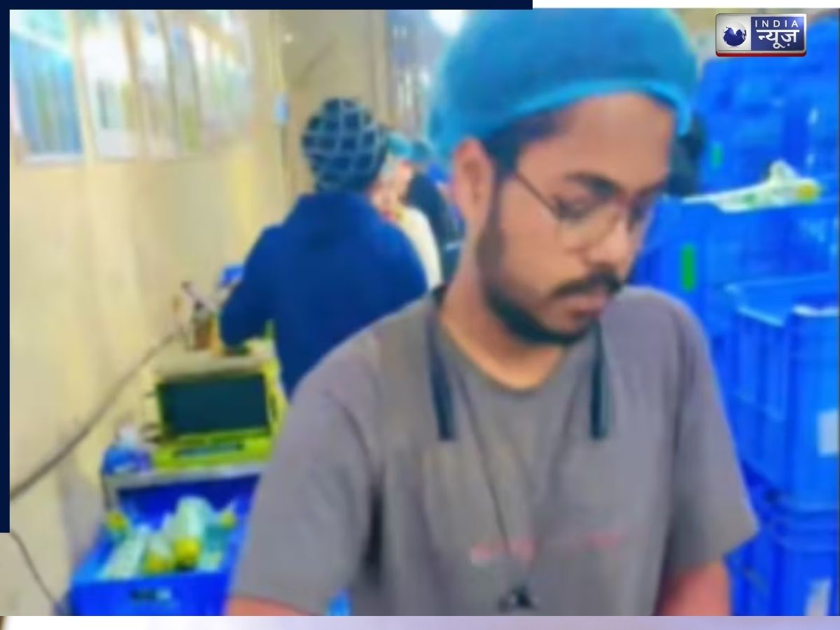 फैक्ट्री में मजदूरी से लेकर ‘फुल-स्टैक डेवलपर’ बनने तक का सफर: पुणे का युवक बना मिसाल