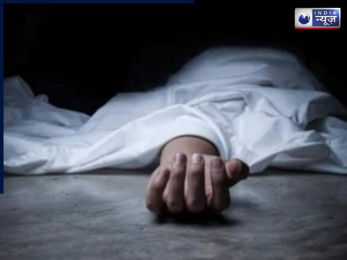 हॉस्टल की चौथी मजिल से लगाई छलांग, छात्र की मौत के बाद बवाल, 6 से ज्यादा गिरफ्तार