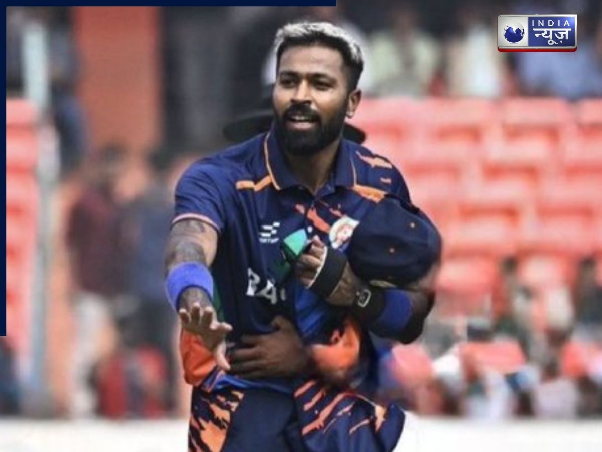 हार्दिक ने ताबड़तोड़ बैटिंग से राजकोट में उड़ाया गर्दा, फिर गेंद से छुड़ाए बल्लेबाजों के पसीने; देखें वीडियो