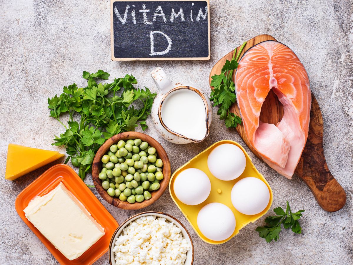 सर्दियों में नहीं मिल पा रही धूप? विटामिन डी की पूर्ति के लिए खाएं ये 7 चीजें, हड्डियों में बनी रहेगी जान - Gallery Image