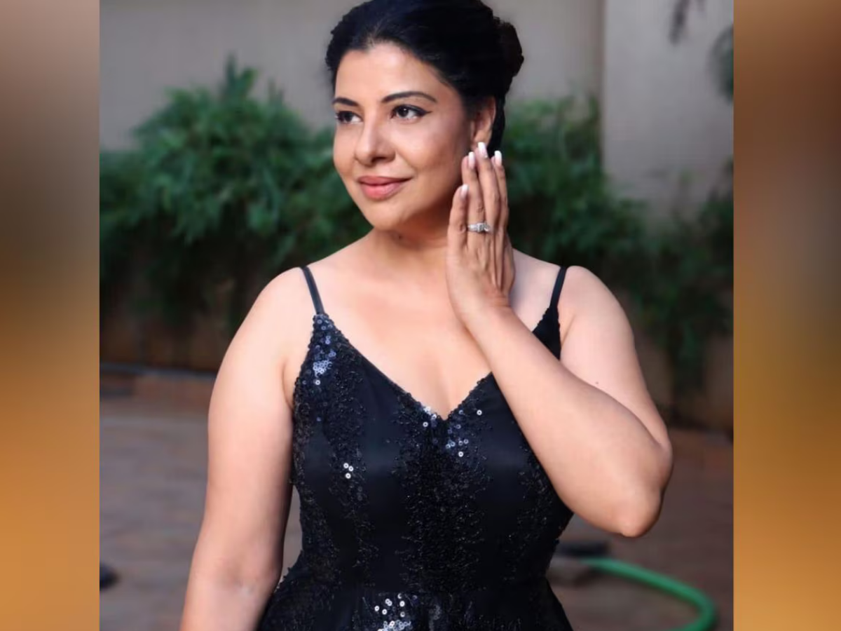 Sambhavna Seth - Photo Gallery