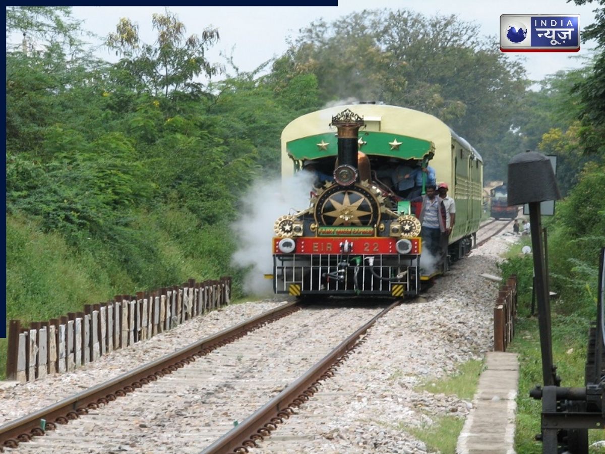 World's Oldest 'Working' Steam Locomotive - Photo Gallery
