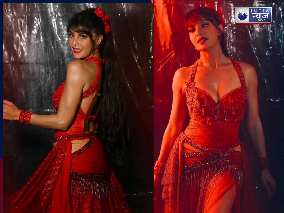 Jacquelin in Slit Look - Photo Gallery