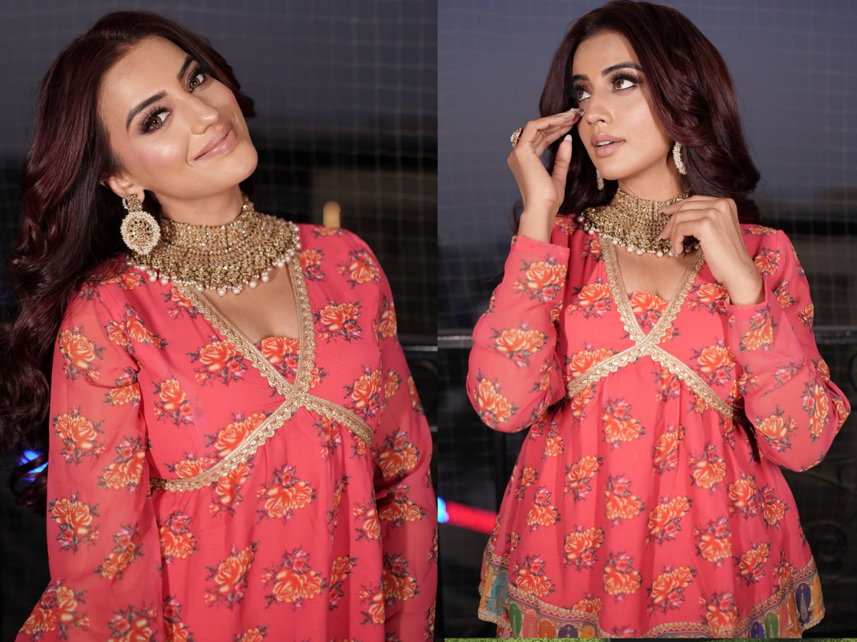 Know About Akshara Singh's parents - Photo Gallery