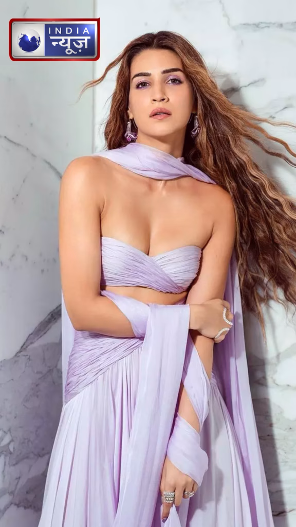 kriti sanon in modeling - Photo Gallery