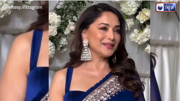 धक-धक गर्ल का स्वैग! ब्लू साड़ी में Madhuri Dixit का ‘Timeless’ अंदाज देख फैंस हुए दीवाने