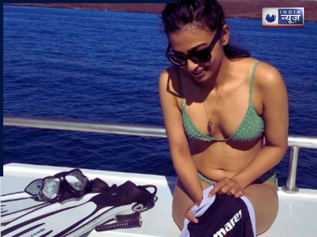 Bollywood Bold Actresses - Photo Gallery