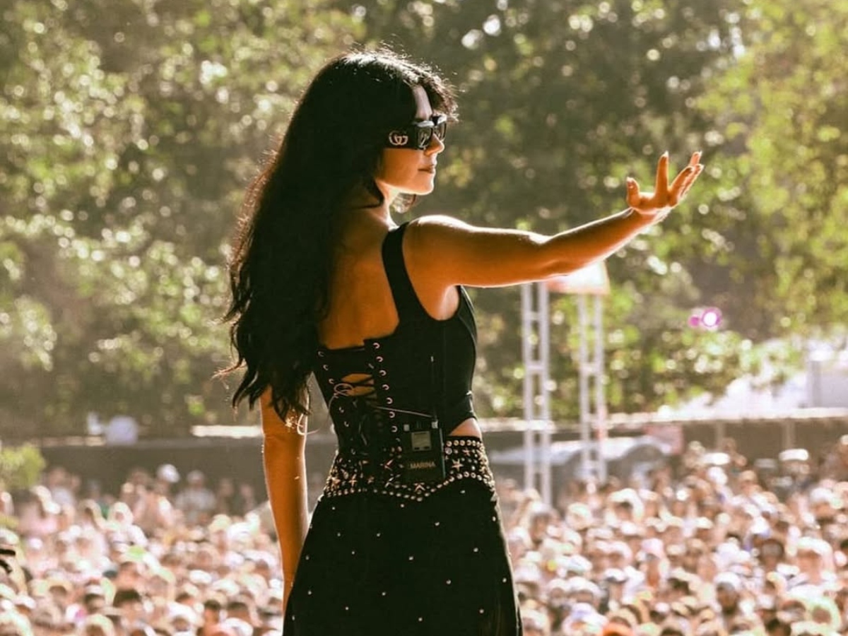 Marina Singer - Photo Gallery