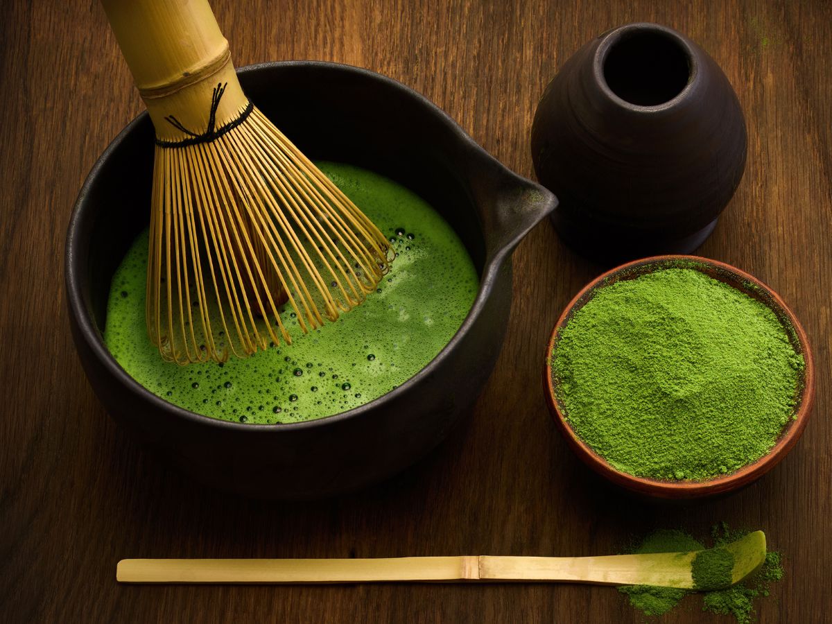 क्या सच में माचा टी नेचुरल ग्लो देता है? सच्चाई जान लेंगे तो छोड़ देंगे महंगे कॉस्मेटिक्स, जानिए इसके फायदे - Gallery Image