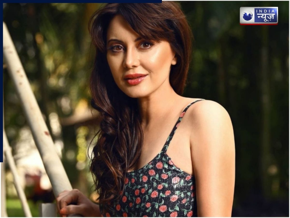 Minissha Lamba - Photo Gallery