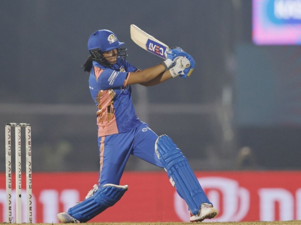 WPL Qualification Scenario: RCB फाइनल में, 4 टीमों में प्लेऑफ की कड़ी टक्कर, यूपी की हालत खस्ता