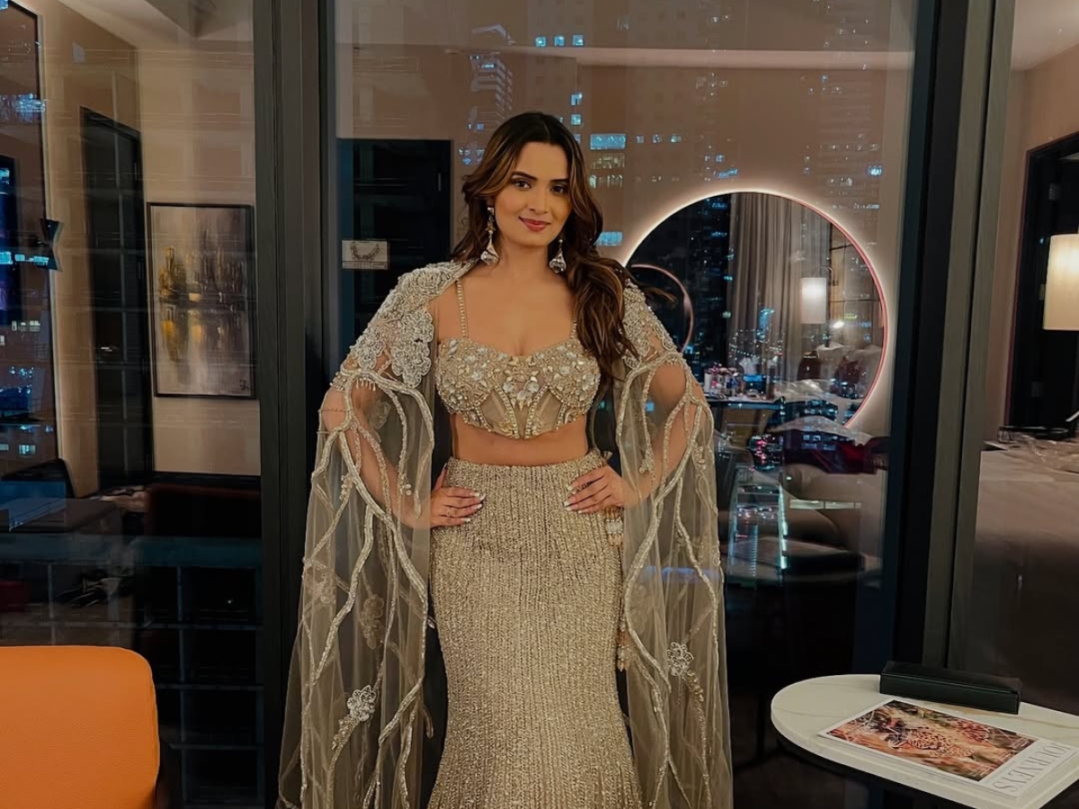 Neelam Giri Networth - Photo Gallery