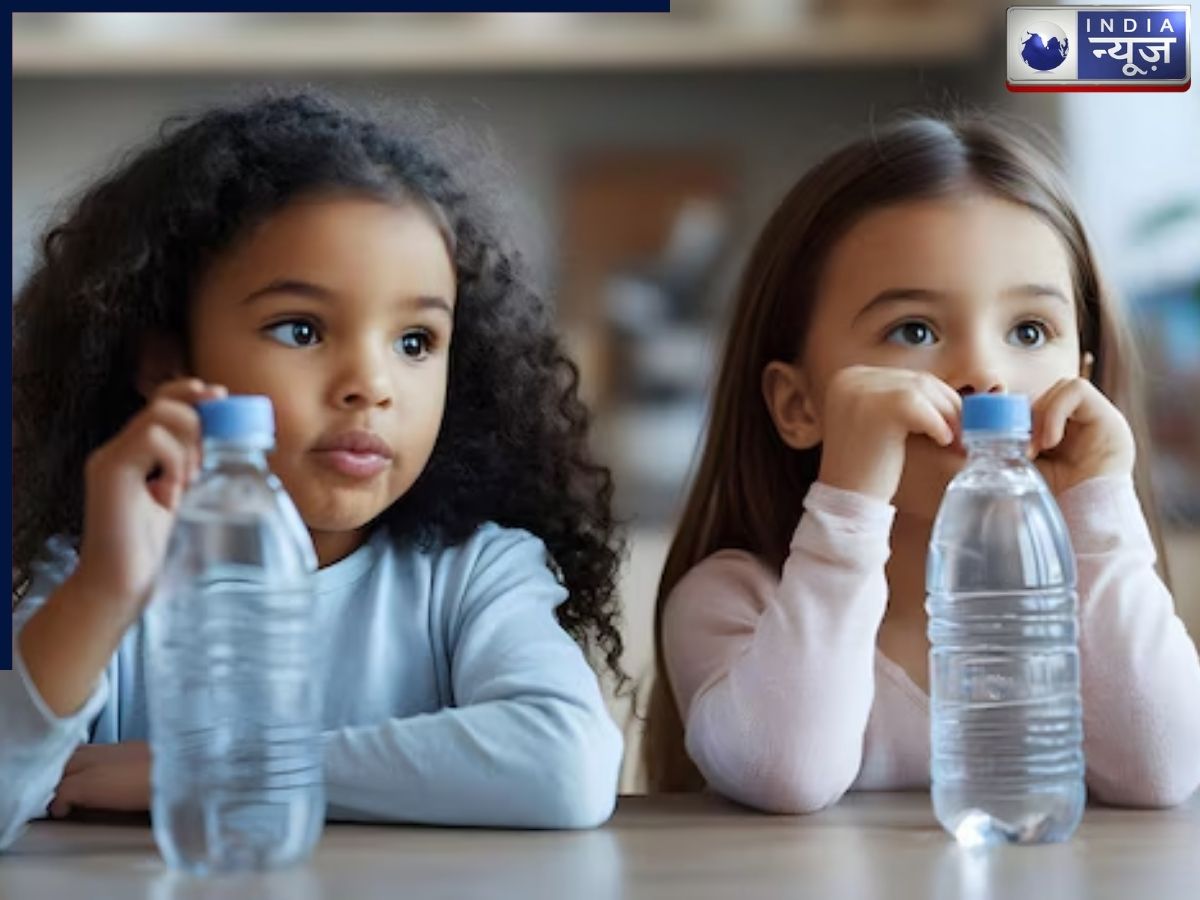 Hydrate kids properly in winter - Photo Gallery