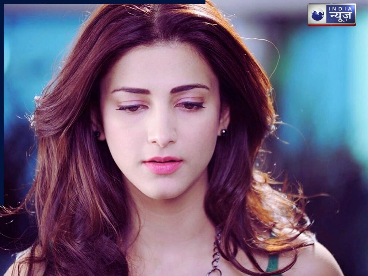 Shruti Haasan response on whiskey - Photo Gallery