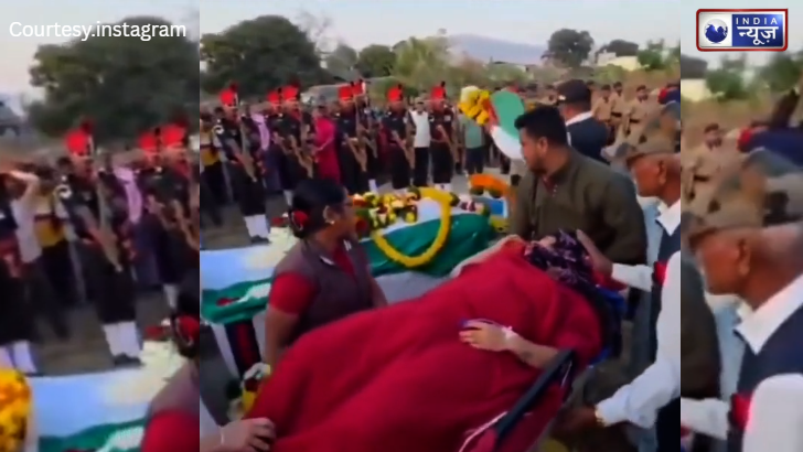 तिरंगे में लिपटे पिता और 8 घंटे की मासूम बेटी! सातारा में शहीद Parmod Jadhav की विदाई देख रो पड़ा पूरा देश