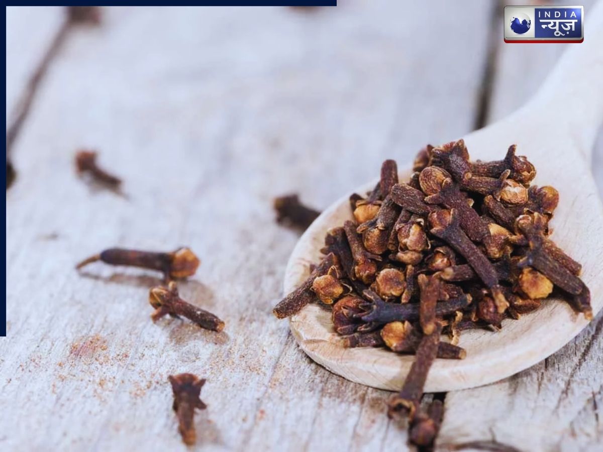 Use cloves - Photo Gallery