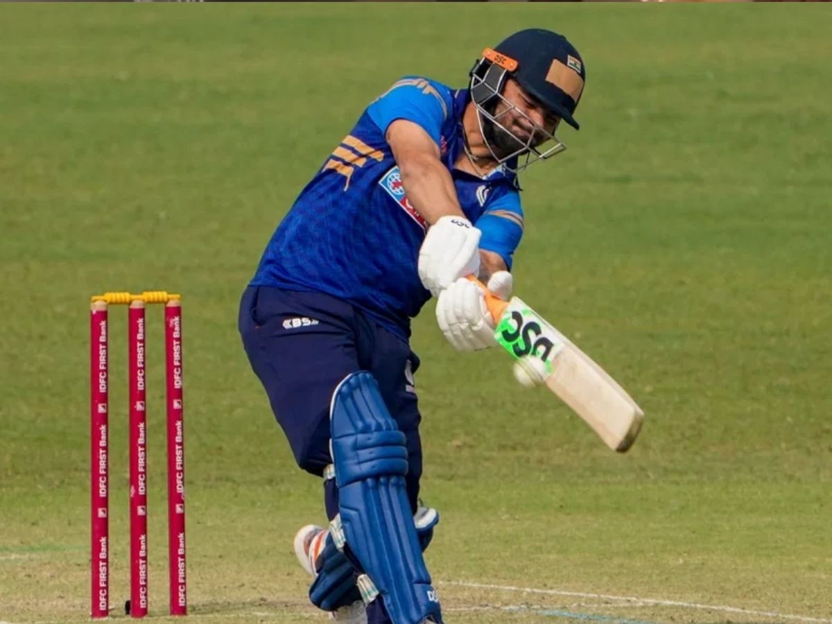 रिंकू सिंह की फिफ्टी, अभिषेक का शतक, कुलदीप यादव ने झटके 3 विकेट