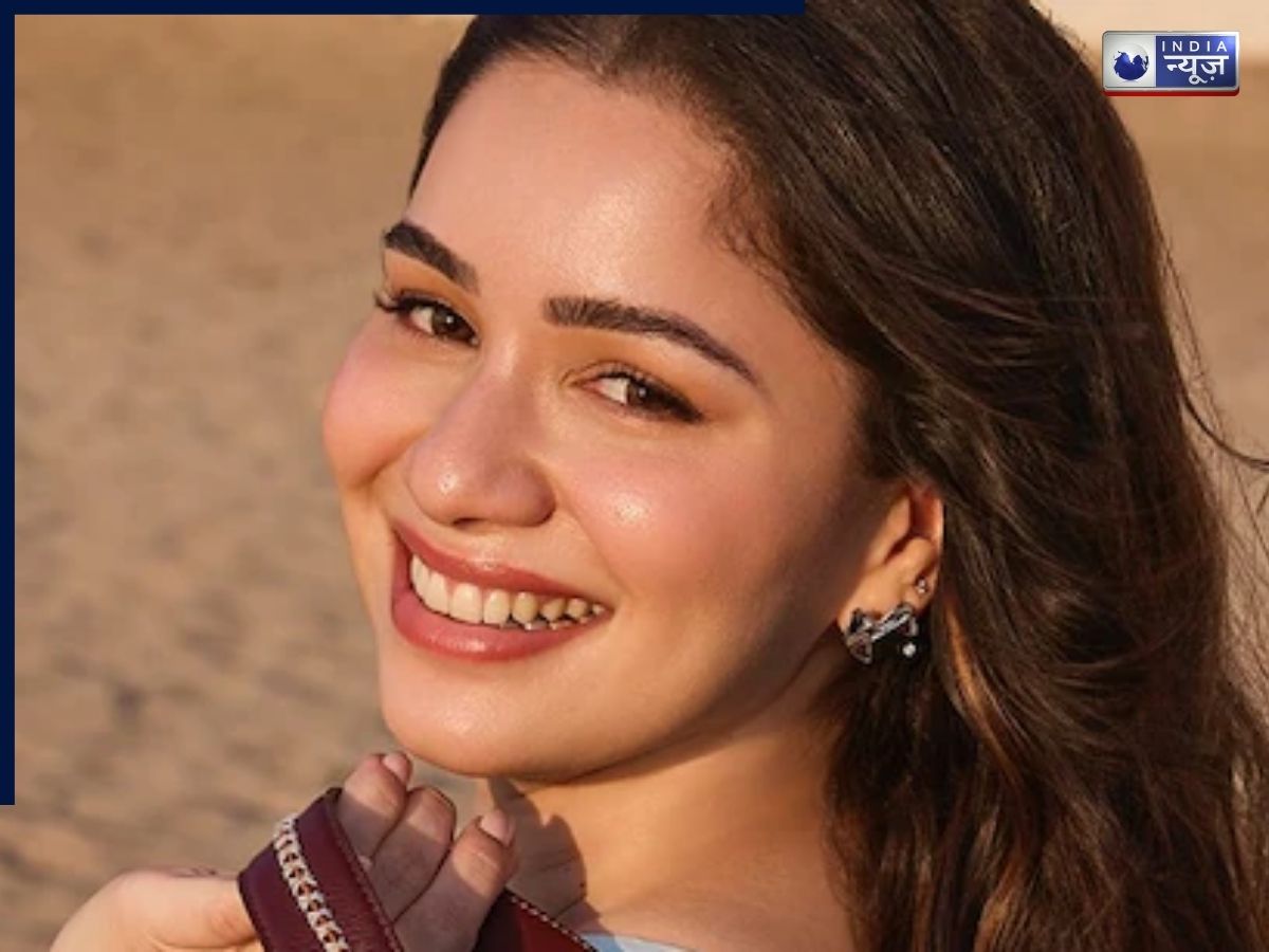 Sara Tendulkar: सारा तेंदुलकर बनीं नामी ज्वेलरी कंपनी की ब्रांड एंबेसडर, जानें नेट वर्थ से लेकर क्वालिफिकेशन तक सब कुछ - Photo Gallery