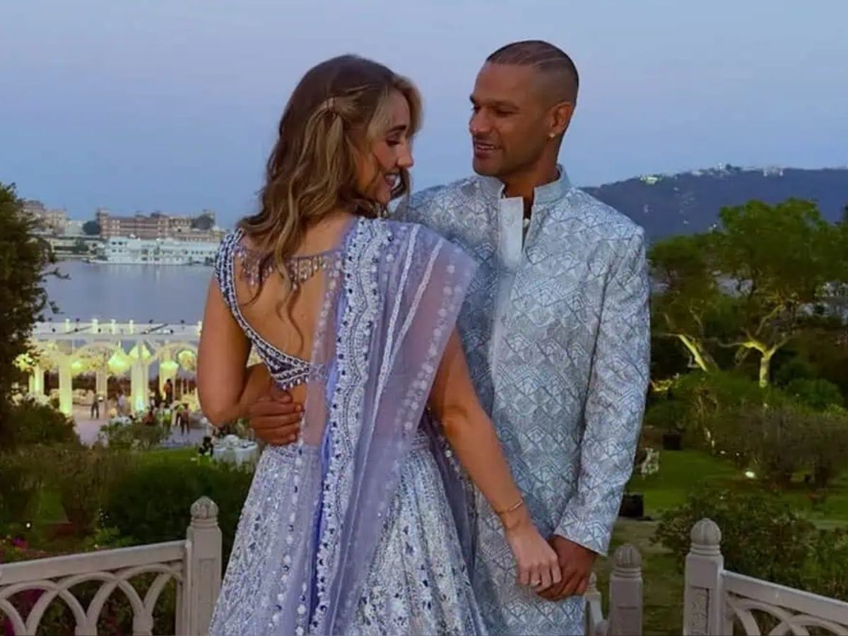 3 साल पहले हुआ तलाक, फिर दूल्हा बनने जा रहे शिखर धवन; कौन हैं होने वाली वाइफ सोफी? - Gallery Image