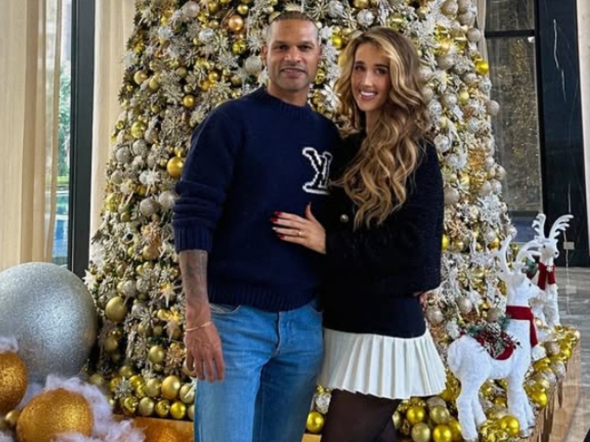 wedding turned into a mega event - Photo Gallery