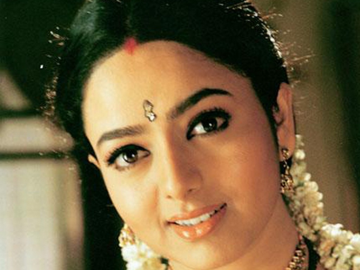 soundarya death in plane crash - Photo Gallery