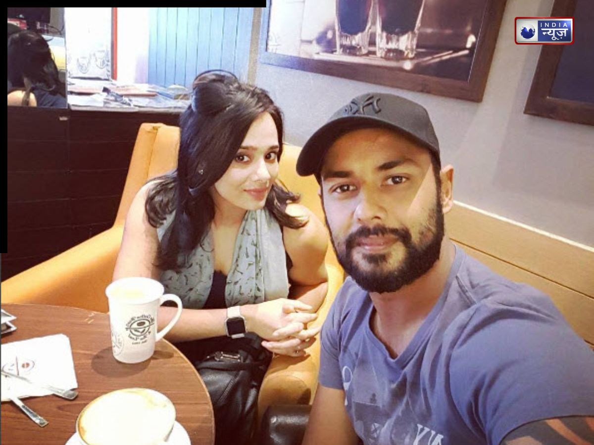 stuart and mayanti profession - Photo Gallery