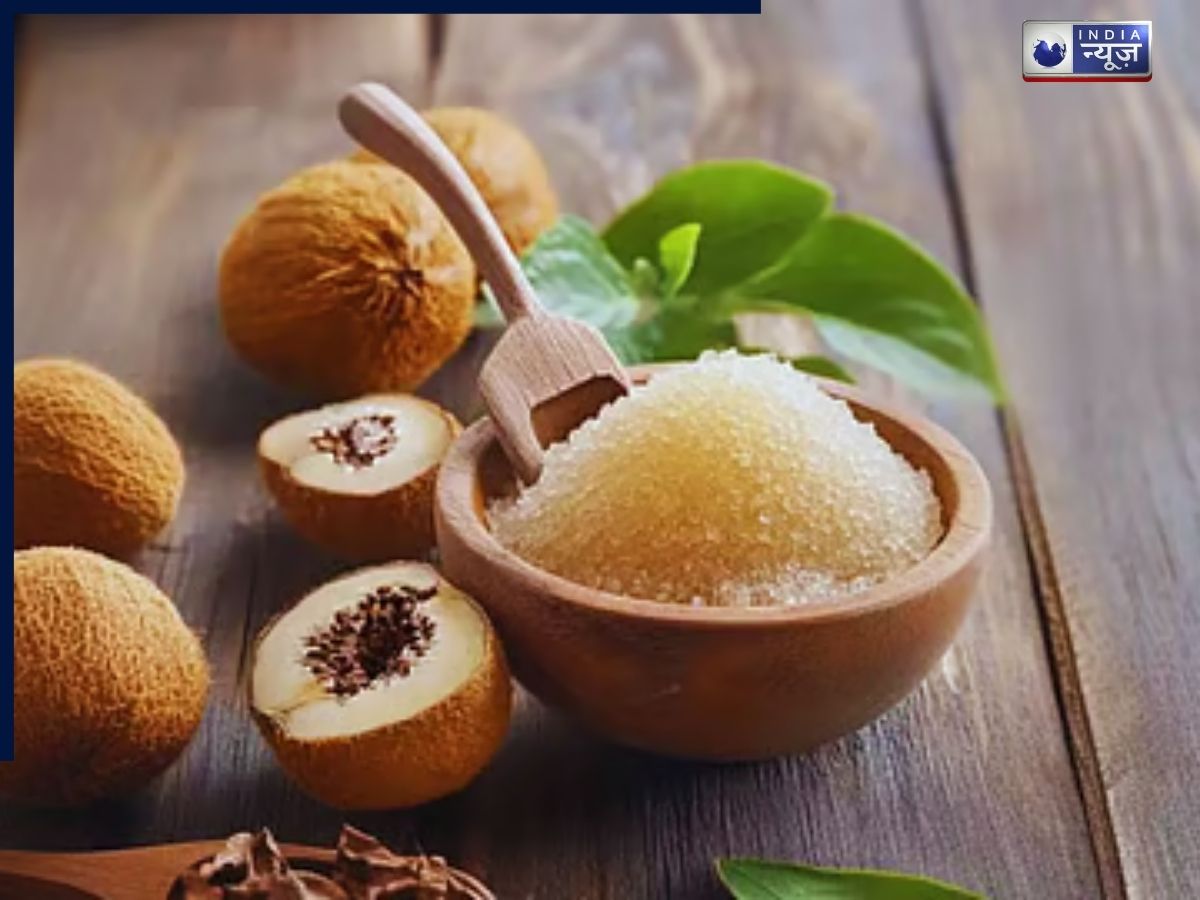 चीनी छोड़ शहद या मोंक फ्रूट, क्या खाना सबसे हेल्दी, डॉक्टर से जानें फिटनेस फ्रीक लोगों के लिए क्या है बेस्ट?