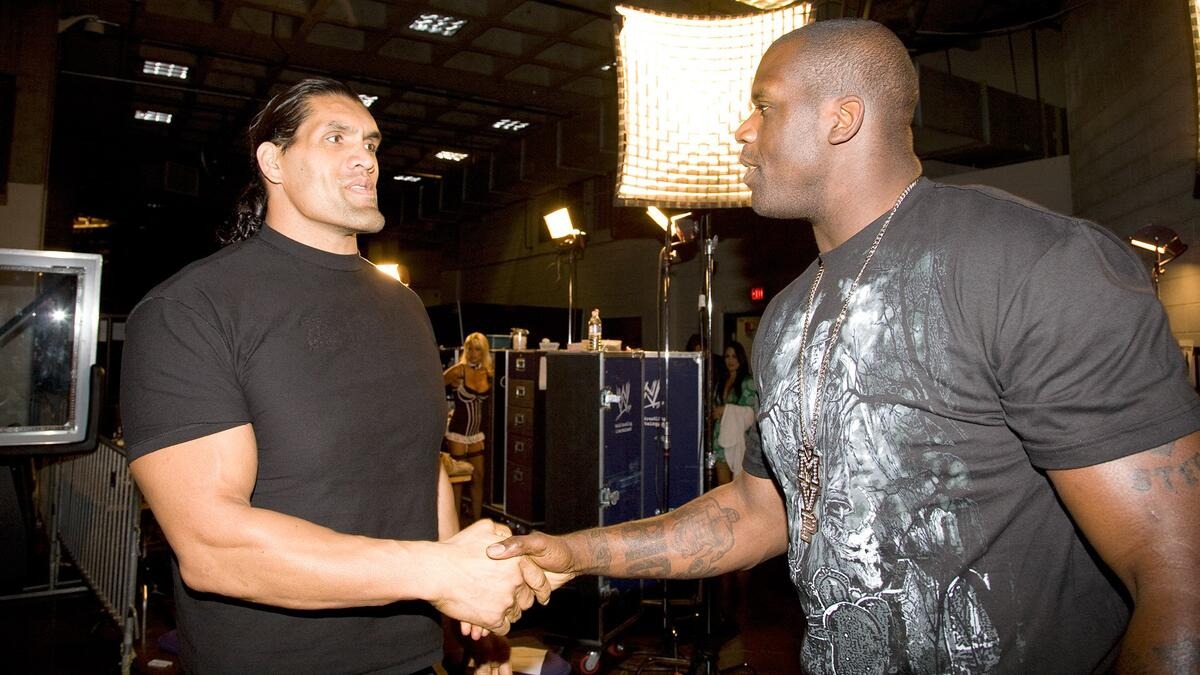 50 अंडे, 2 किलो चिकन, 1 दिन में इतना खाना चट कर जाते हैं ग्रेट खली; गंभीर बीमारी से भी जूझ रहे - Gallery Image