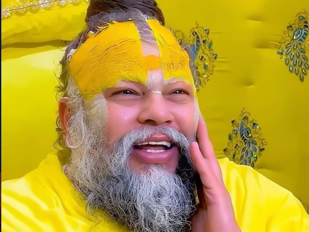 What Premanand Maharaj Said About Mobile Addiction - Photo Gallery