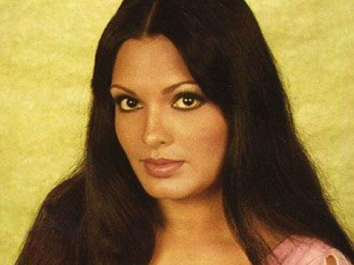 Bollywood Icon & Sensual Seductress - Photo Gallery