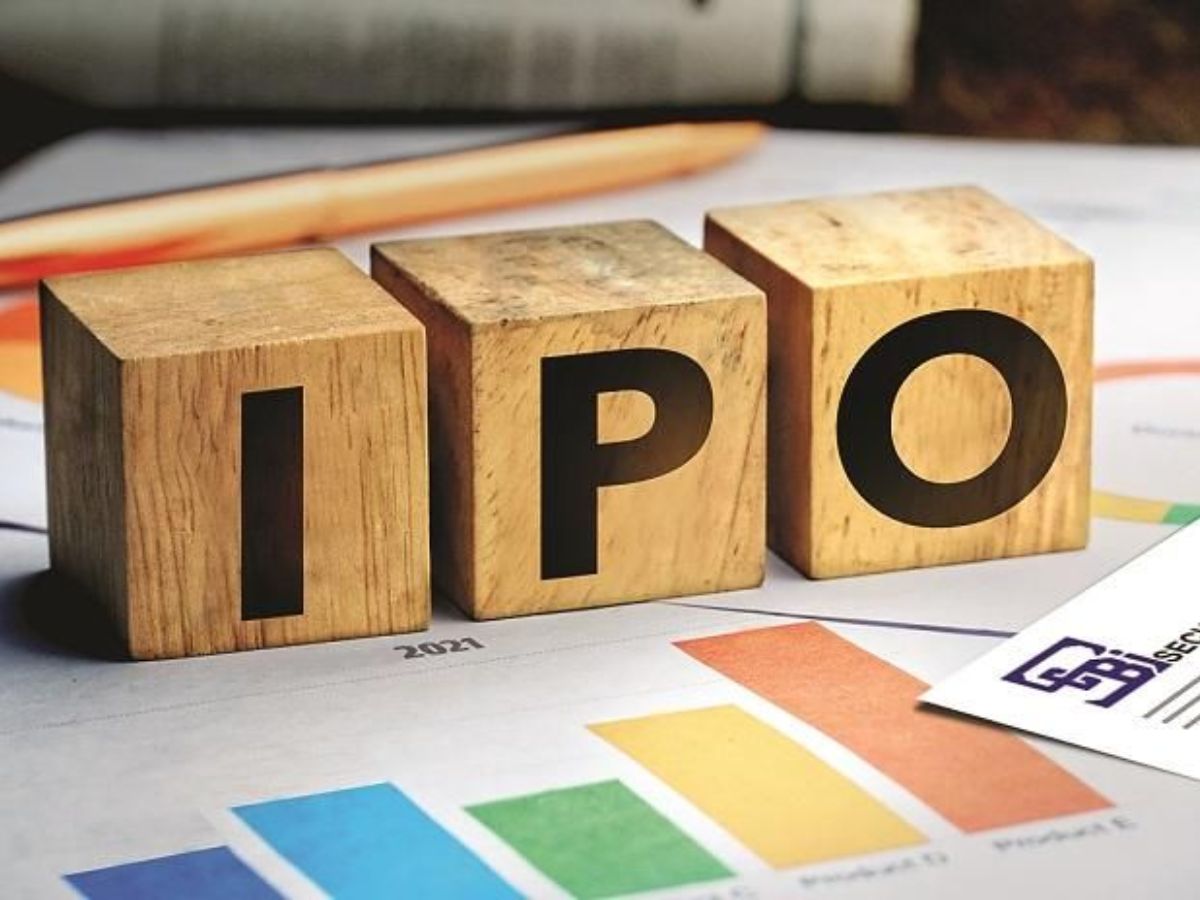 IPO - Photo Gallery