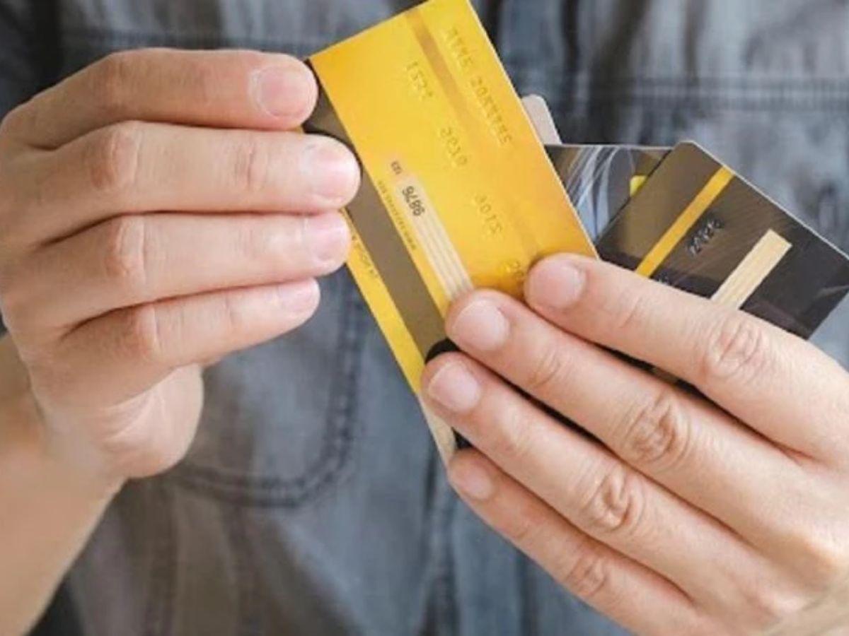 Credit Card - Photo Gallery