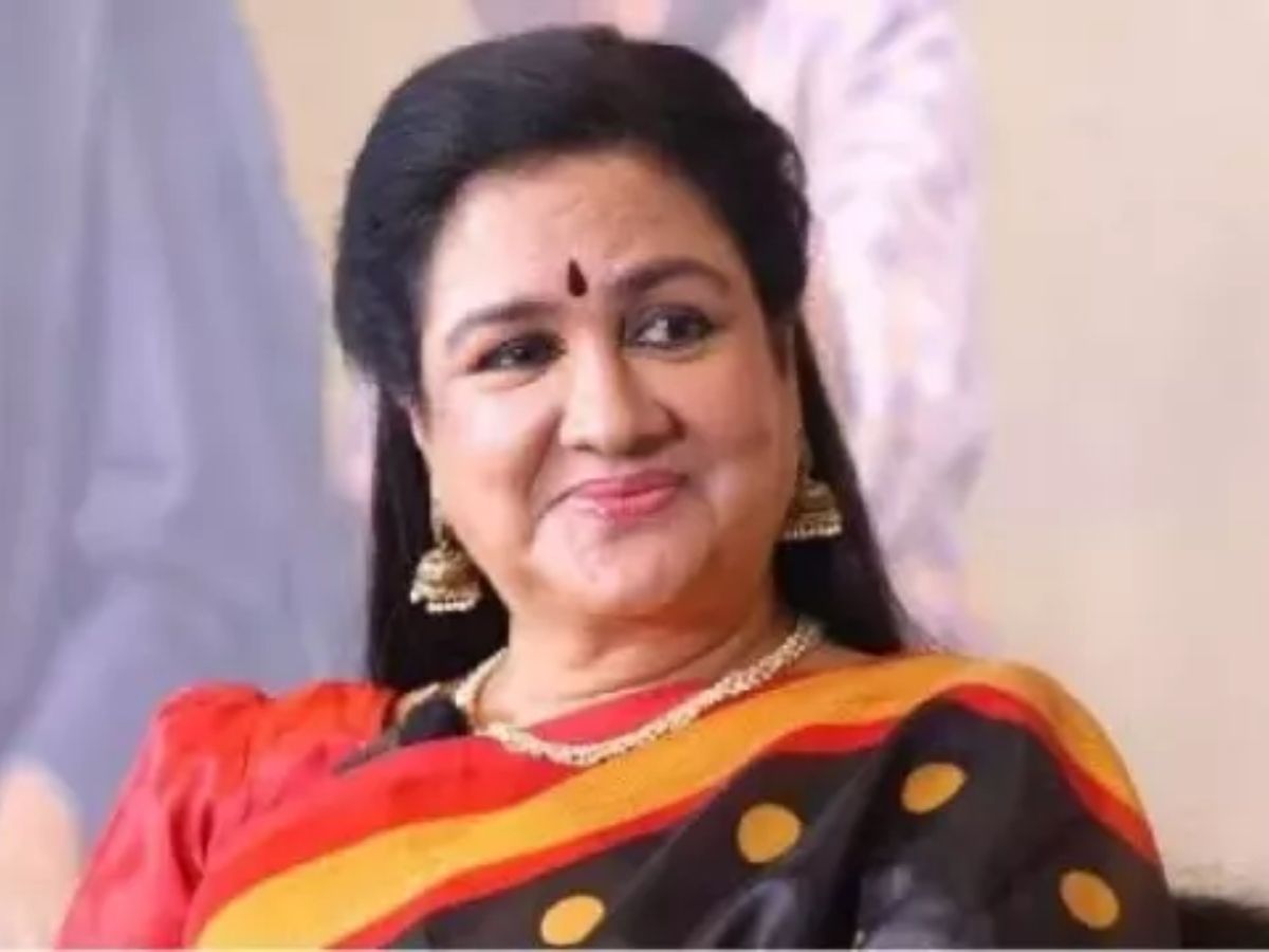 urvashi - Photo Gallery