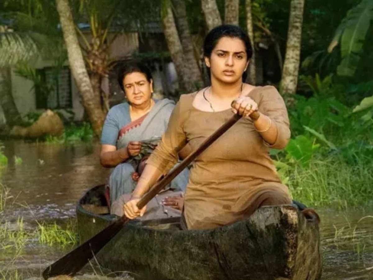 urvashi - Photo Gallery