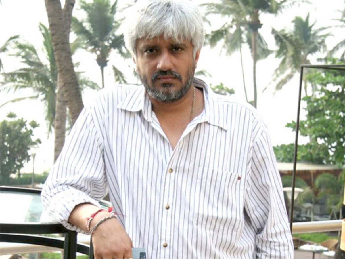 vikram bhatt movie raaz - Photo Gallery