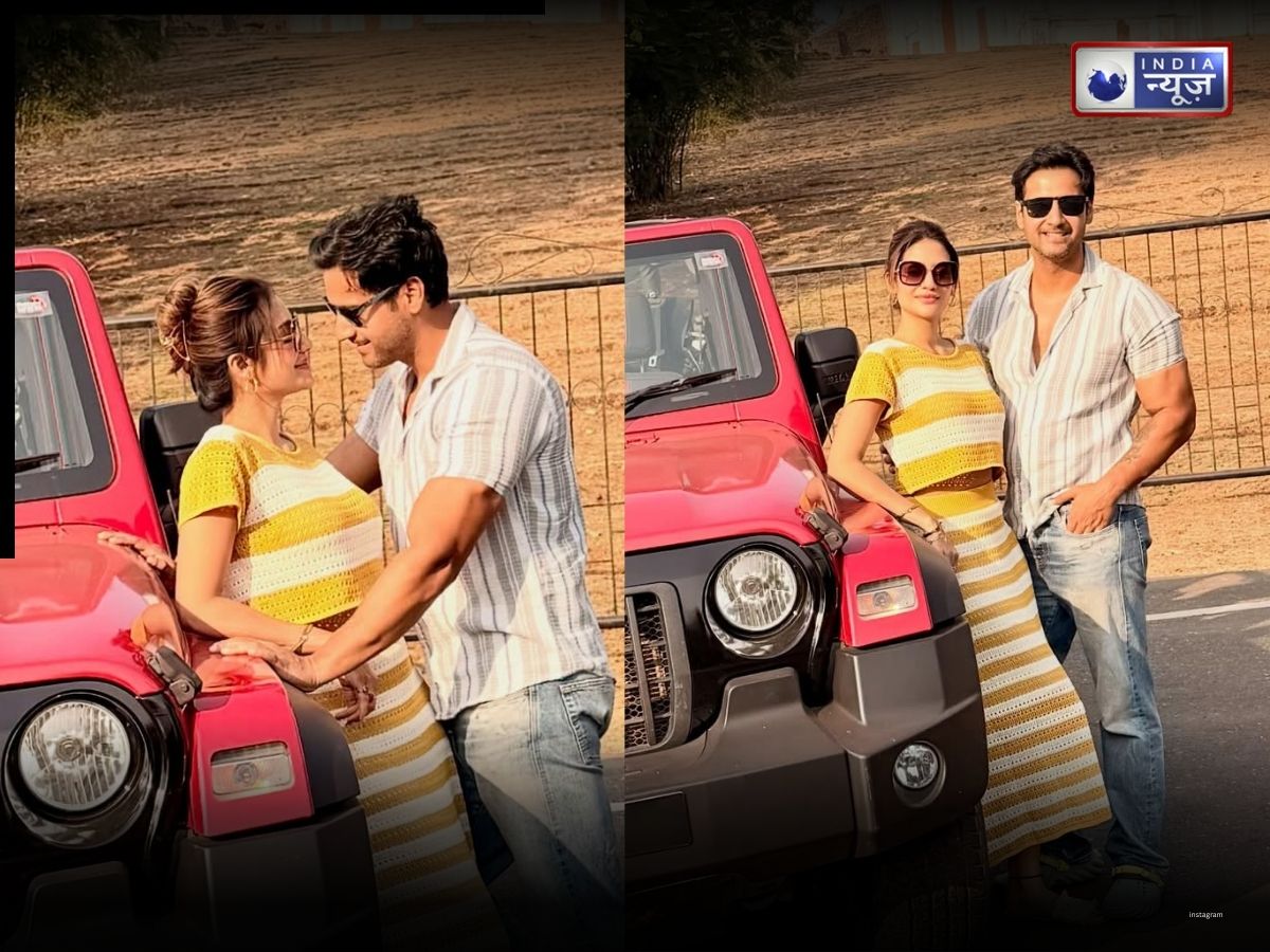 Yash Dasgupta with Nusrat Jahan - Photo Gallery