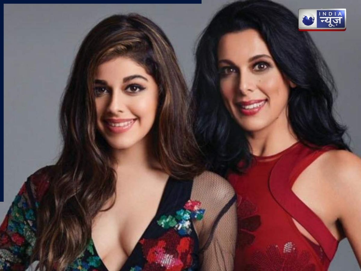 ‘अलाया एफ जोर देती है कि मैं इसे रोज…’, सनस्क्रीन को लेकर अक्सर होती है मां-बेटी की टकरार! पूजा बेदी के कबूलनामें पर क्या है एक्सपर्ट की राय?