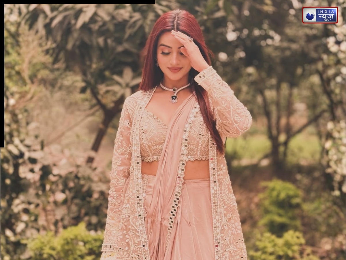 Akshara Singh has a huge fan following on social media. - Photo Gallery