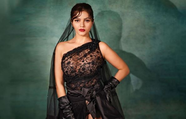 Rubina Dilaik - Photo Gallery