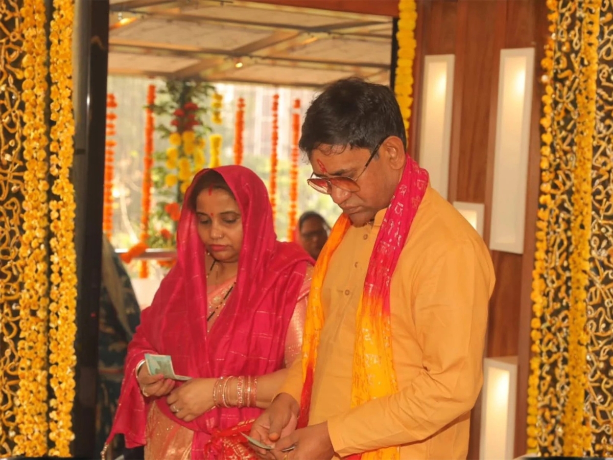 Nirahua performed the housewarming puja with his wife. - Photo Gallery