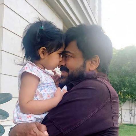 Ram Charan's daughter was scared of the crowd - Photo Gallery