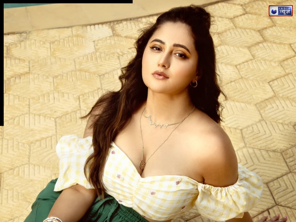 rashami desai debt - Photo Gallery