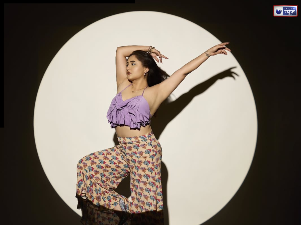 rashami desai depression - Photo Gallery