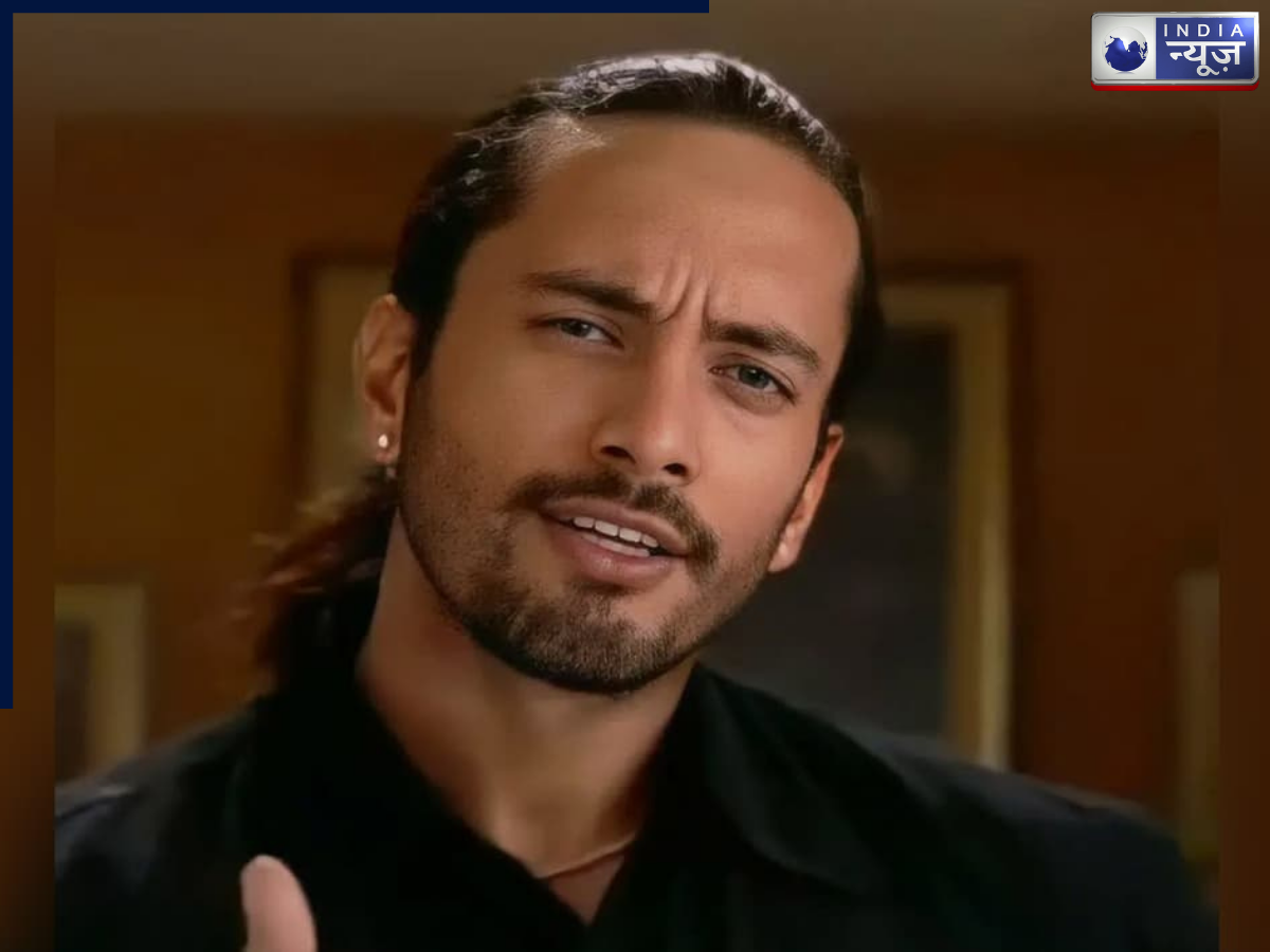 A new entry was made in the show to grab Naagin's Naagmani - Photo Gallery