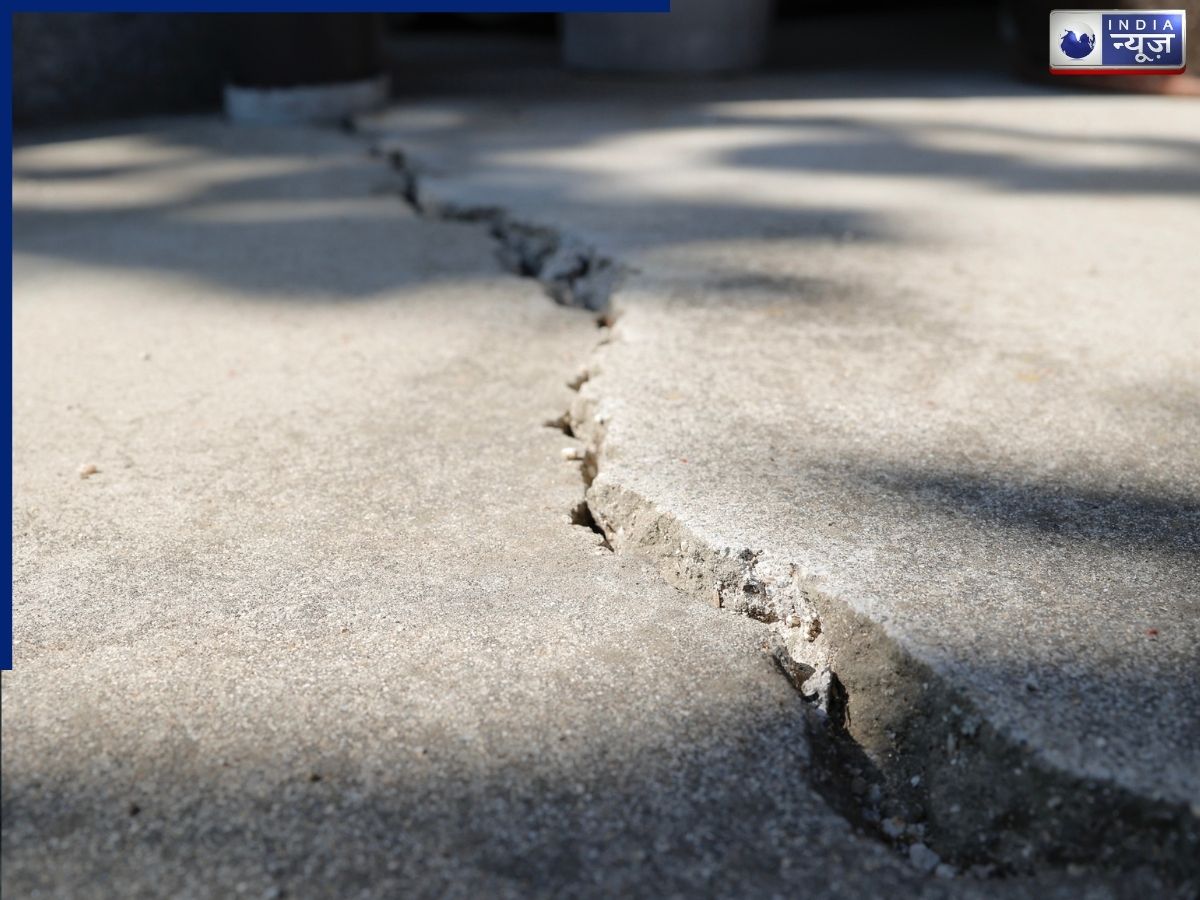 Afganistan Earthquake: शाम ढलते ही कांप उठी धरती: 5.7 की तीव्रता वाले शक्तिशाली भूकंप से मचा हड़कंप, दहशत में लोग!