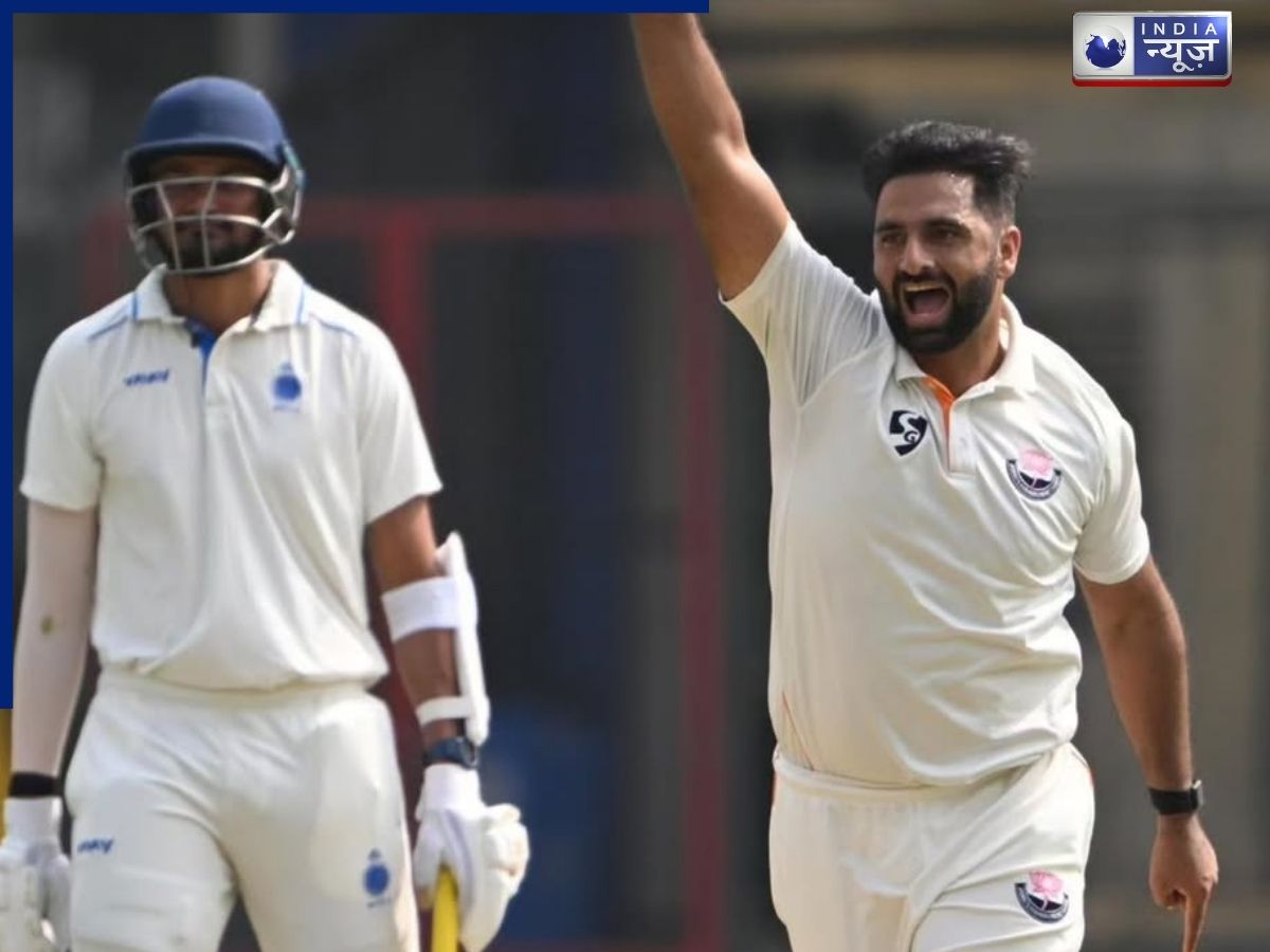 10 मैच, 60 विकेट… IPL में किस टीम के लिए खेलेंगे आकिब नबी, कितने मिलेंगे पैसे?