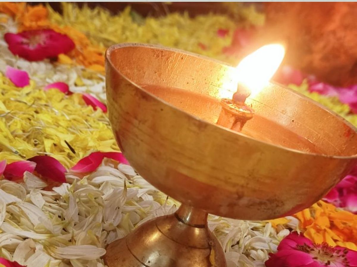 Benefits of Lighting Diyas During Festivals - Photo Gallery