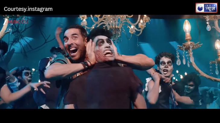 भूत बंगला’ का पहला धमाका, Akshay Kumar का ‘भूत’ चढ़ेगा सबके सिर, 2026 की सबसे बड़ी हॉरर-कॉमेडी तैयार!