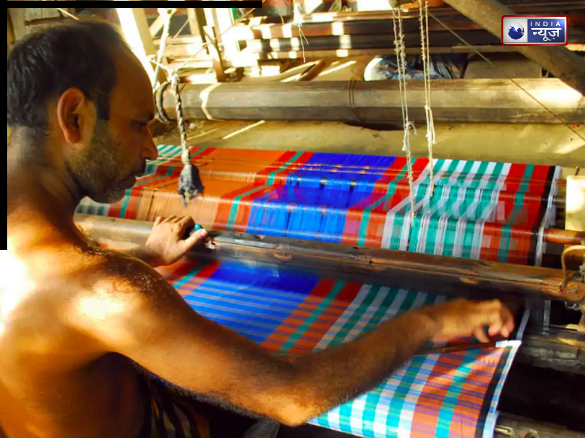 Budget 2026: निर्मला सीतारमण का बड़ा फैसला, खादी-हैंडलूम के लिए शुरू होगी महात्मा गांधी ग्राम स्वरोजगार योजना; जानें इसमें क्या है खास